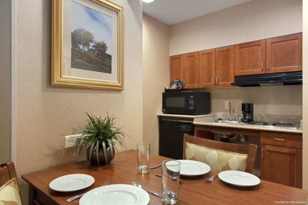 Hotel Homewood Suites by Hilton Rochester - Victor